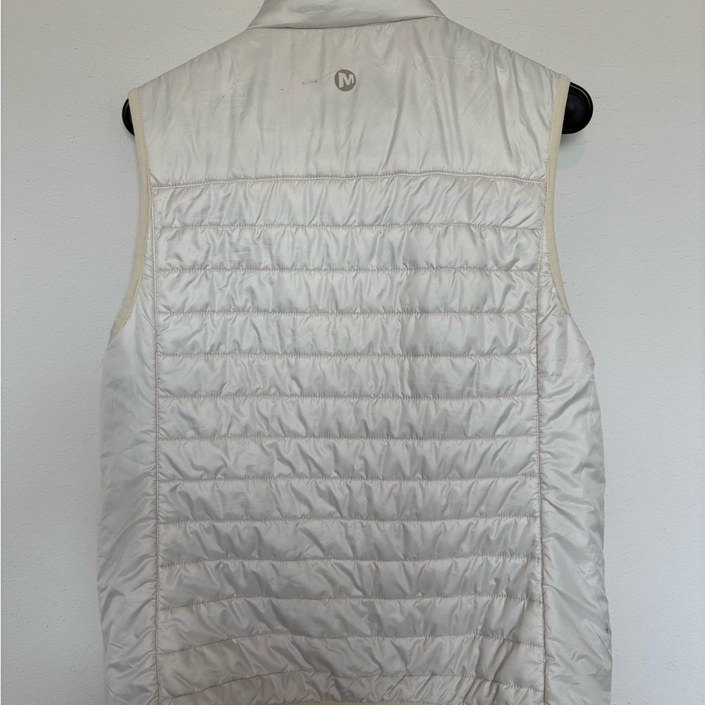 Merrell Women's cream Packable Quilted Vest - Picture 6 of 7